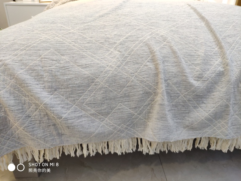 Color Spinning High Gray wash quilt