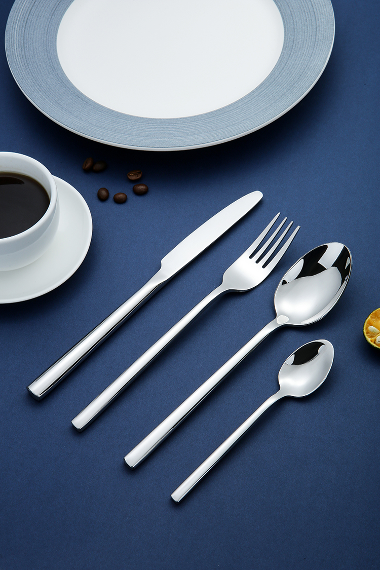 Stainless steel cutlery set