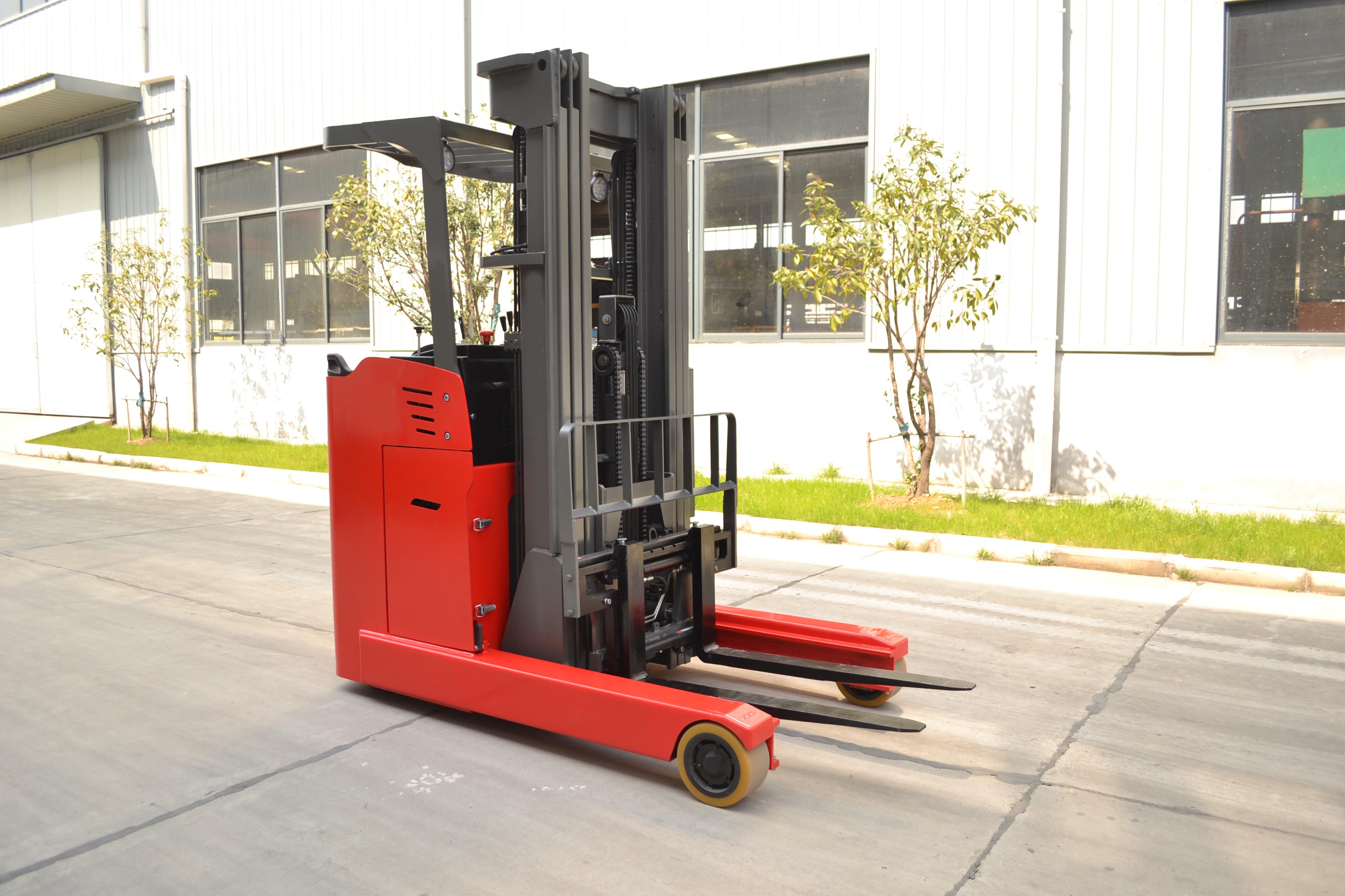 1.5t Electric Reach Truck
