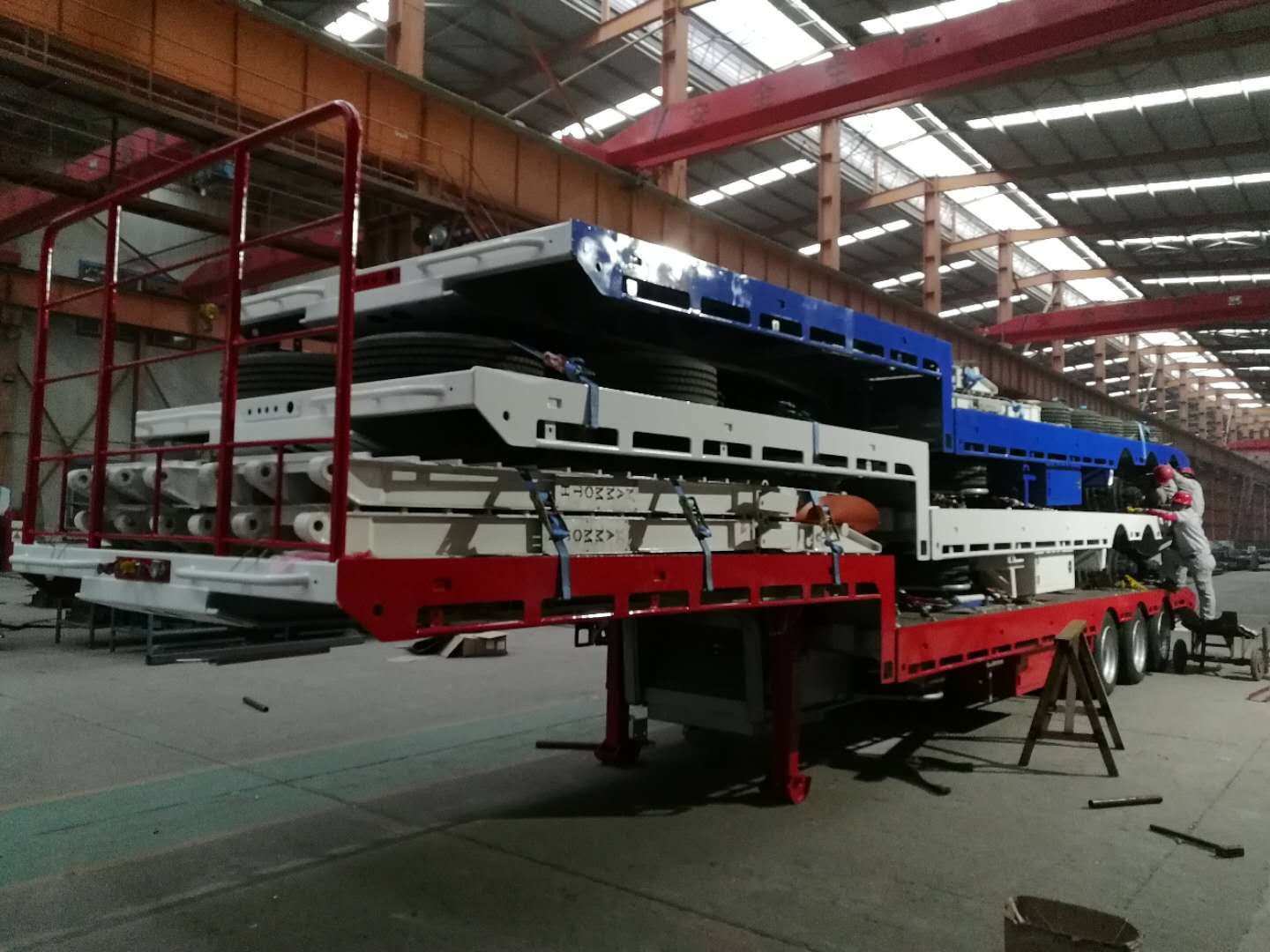 Trailer chassis&Garbage truck rear structure