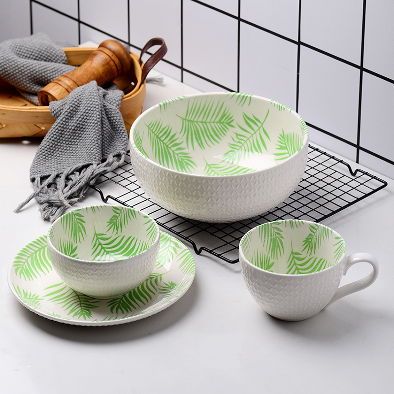 Ceramic dinnerware sets