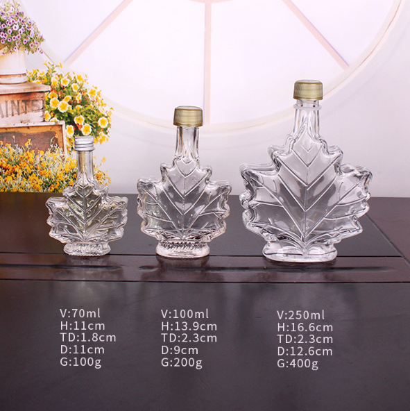 Maple-leaf shaped glass bottle for milk & beverage