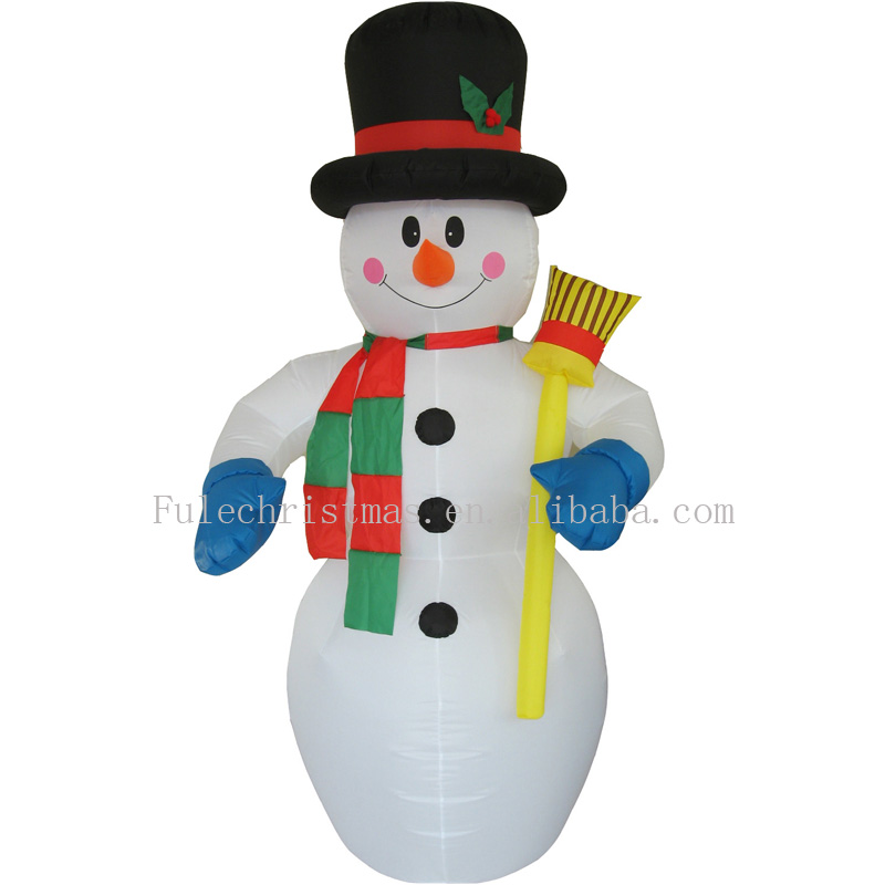 Christmas inflatable snowman w/broom
