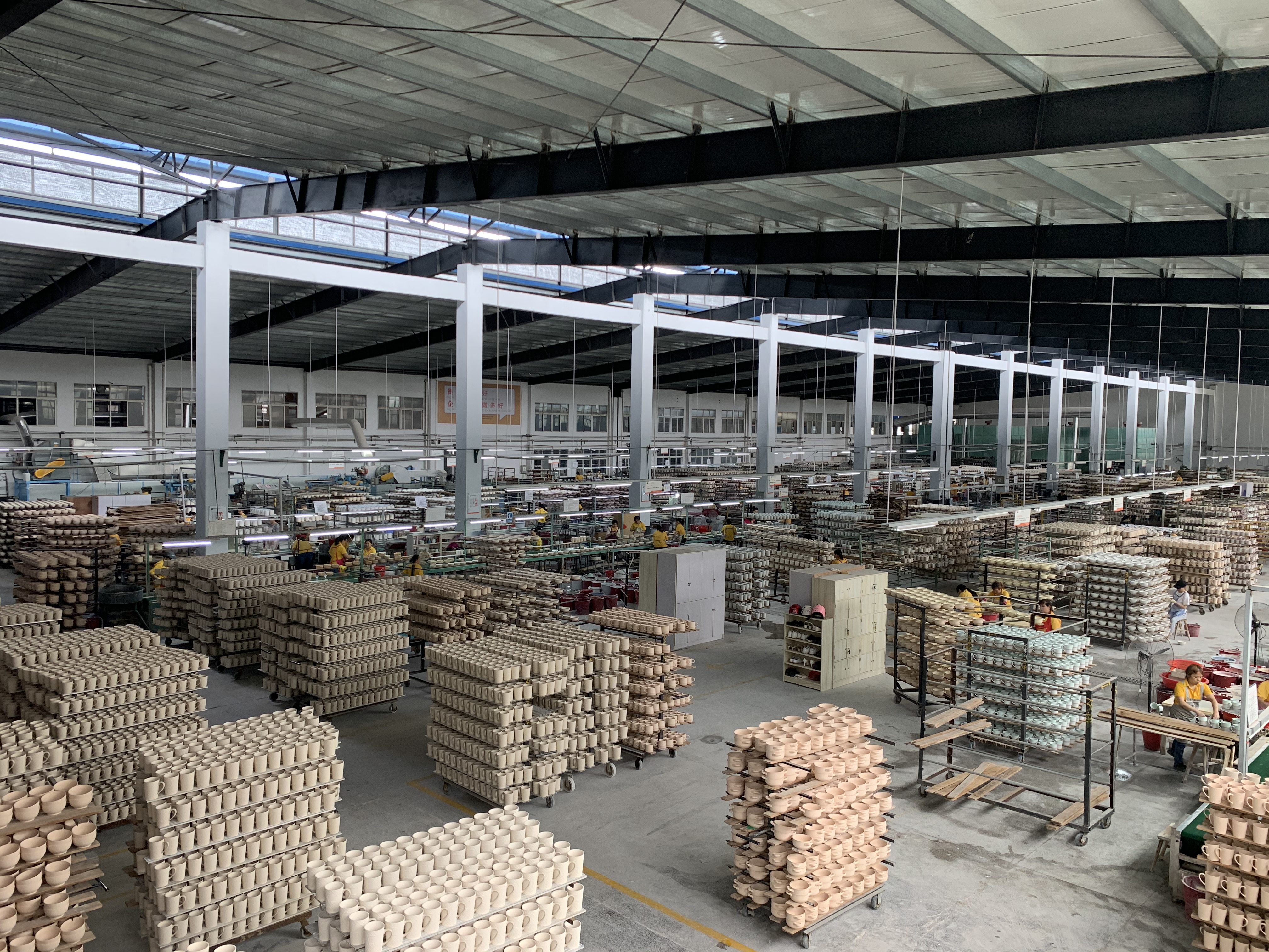 Liling Taorun Industrial Development Co., Ltd. – relief porcelain tableware 3