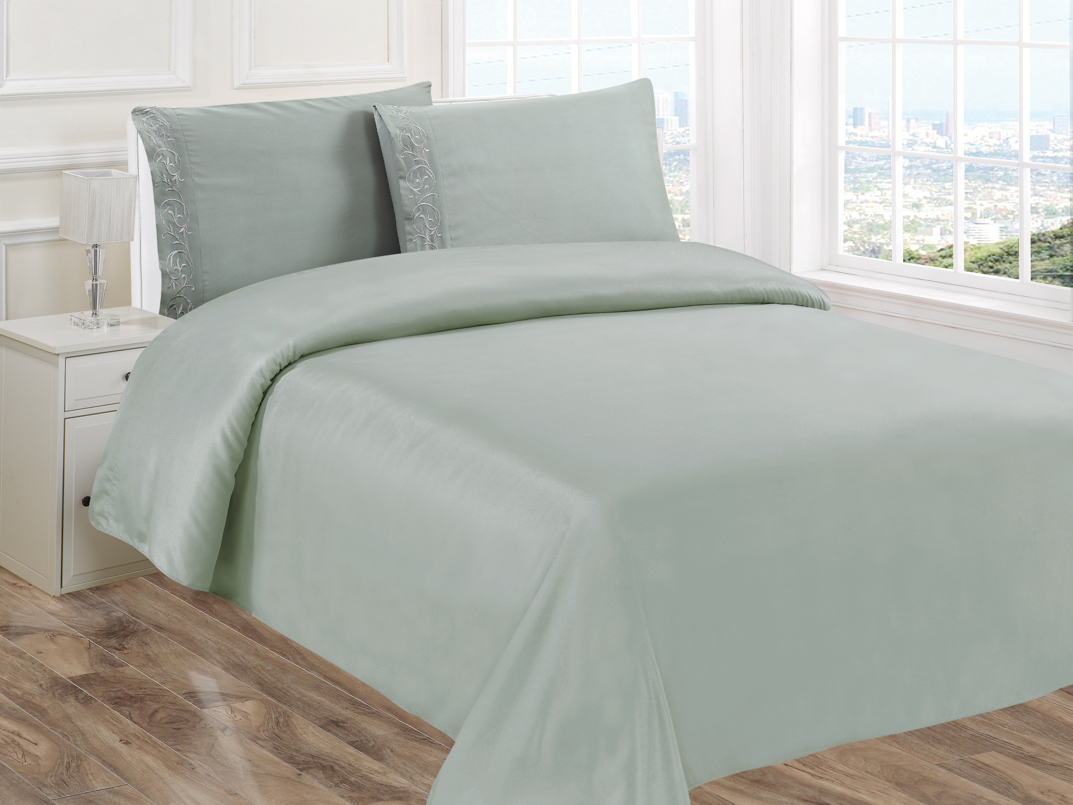 Embroidery luxury flower Sheet Set Brushed Microfiber bedding-Wrinkle Fade, Stain Resistant - Hypoallergenic - 4 Piece