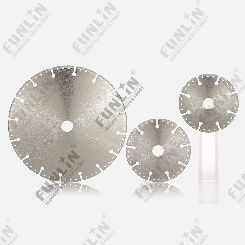 Vacuum brazed diamond cutting blade