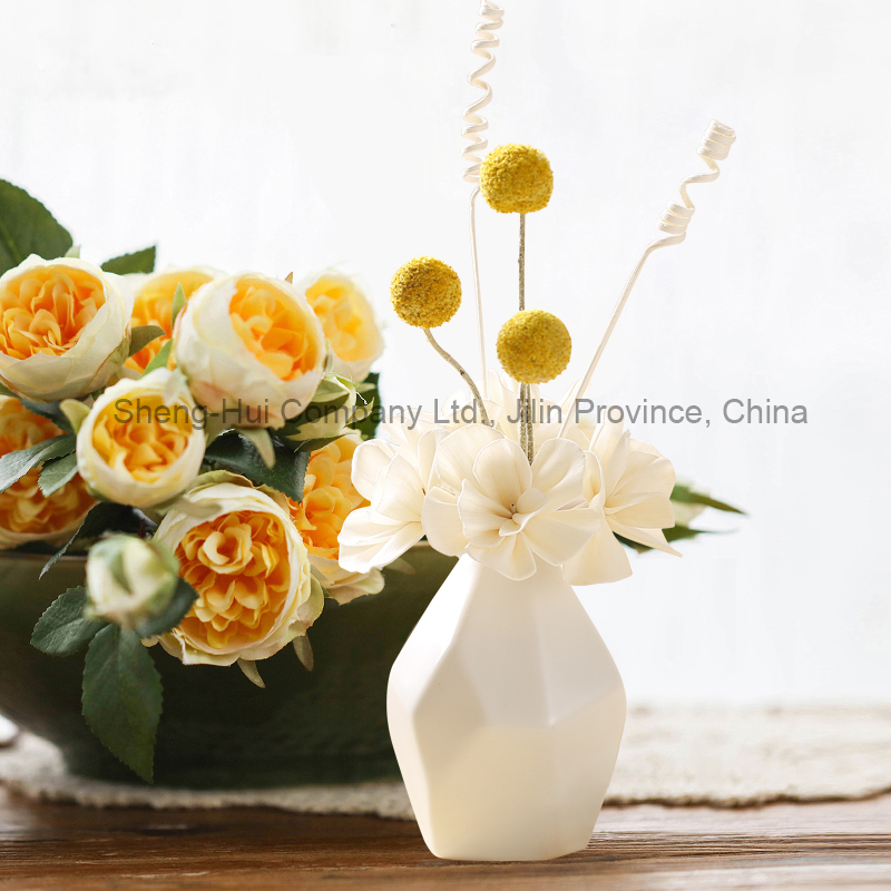 Golden fruit with drill clay aromatherapy