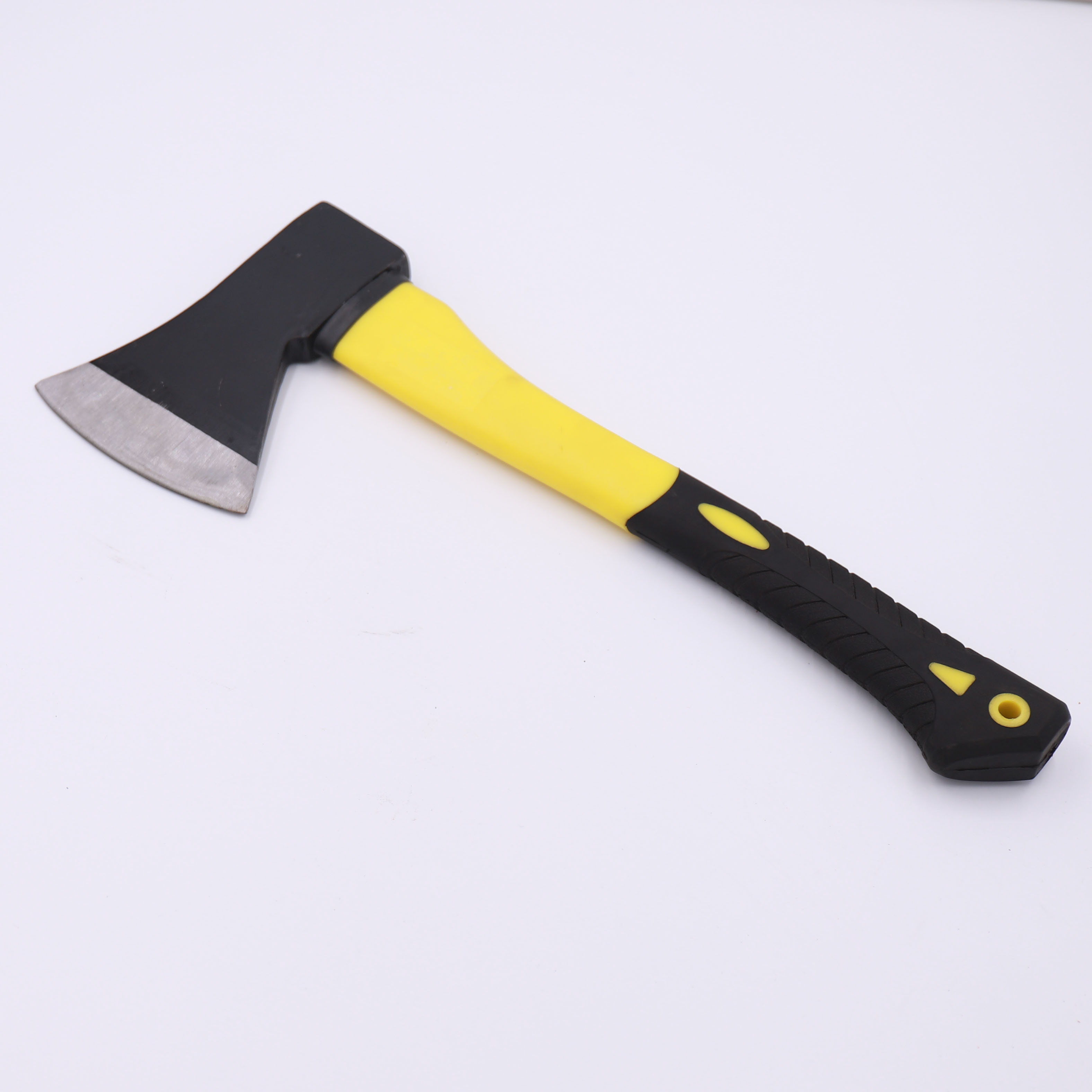 axe / A613 axe with fibreglass handle