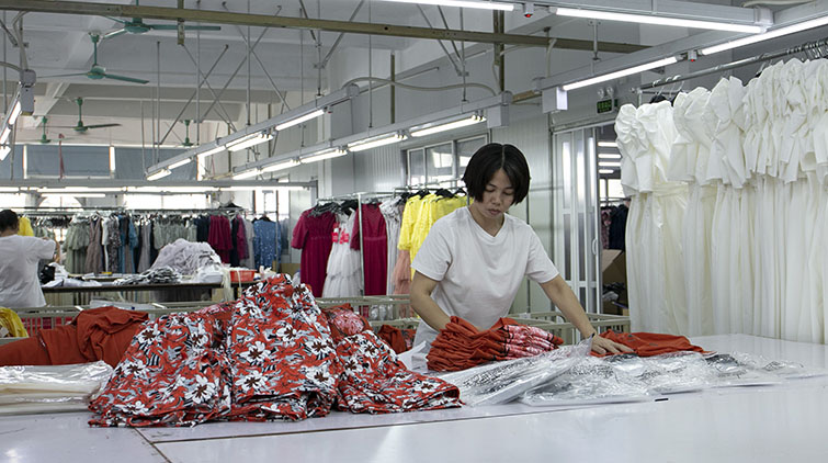 Chaozhou Chao'an District Hengda Clothing Factory – bridesmaid dresses 3