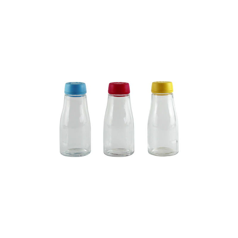 Clear glass salt pepper shacker