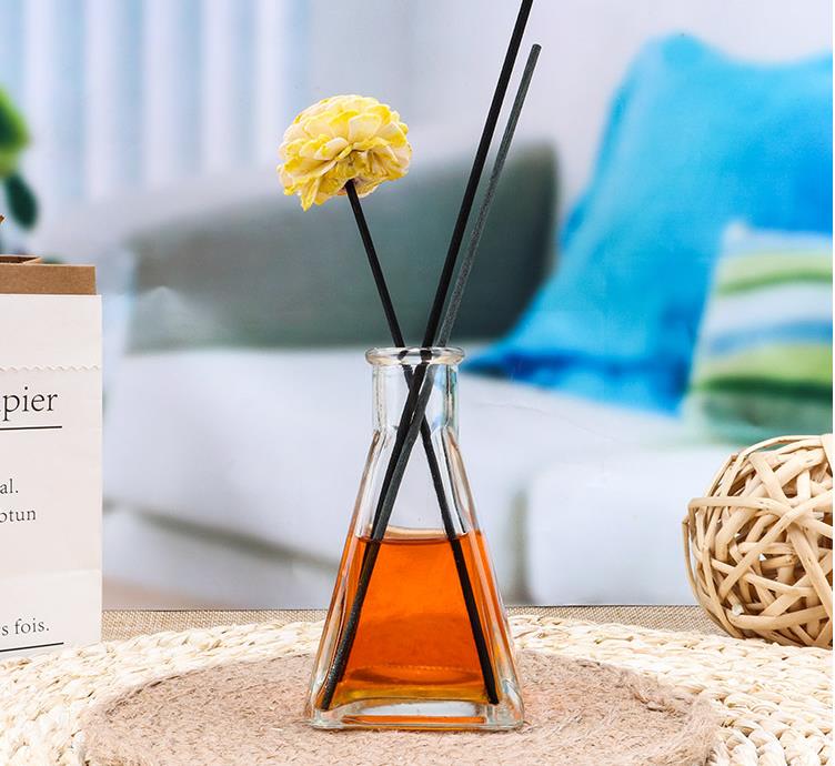 Diffuser glass bottle