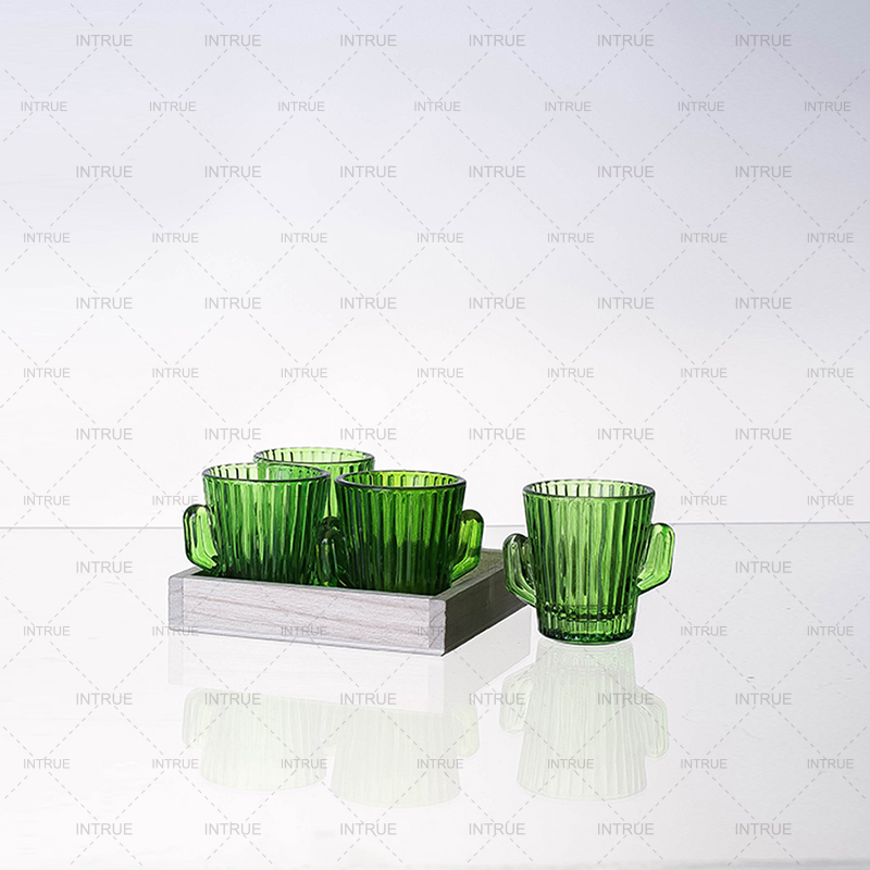 Set of 4 mini cactus cups with wood base