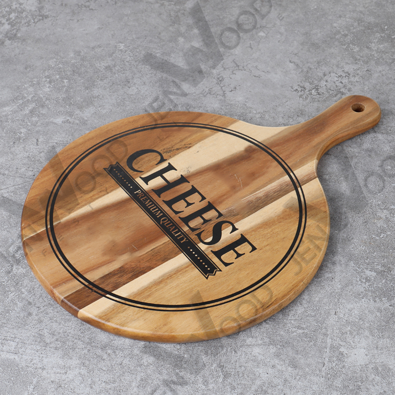 Acacia pizza board
