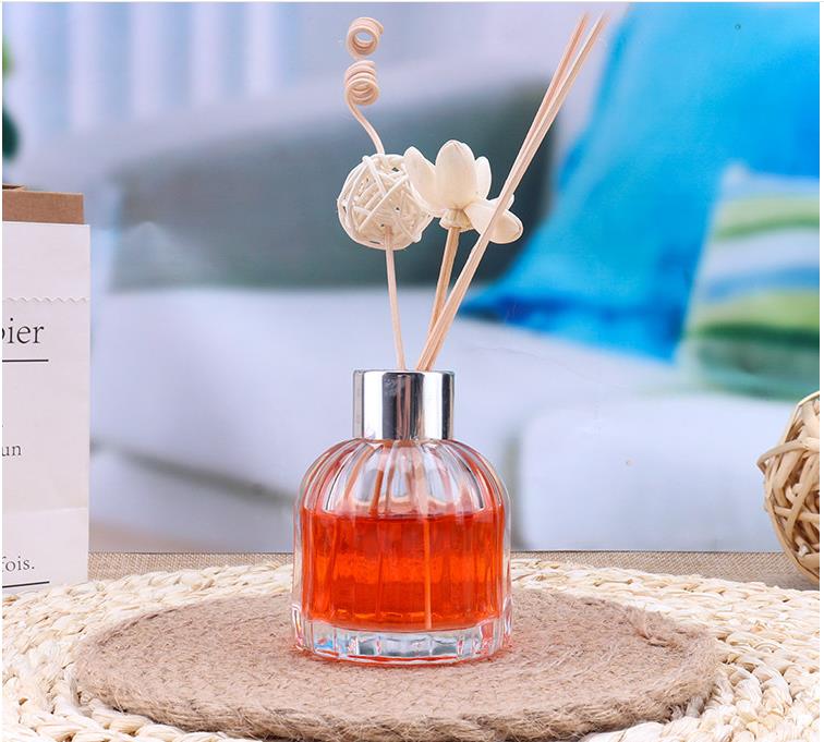 Diffuser glass bottle