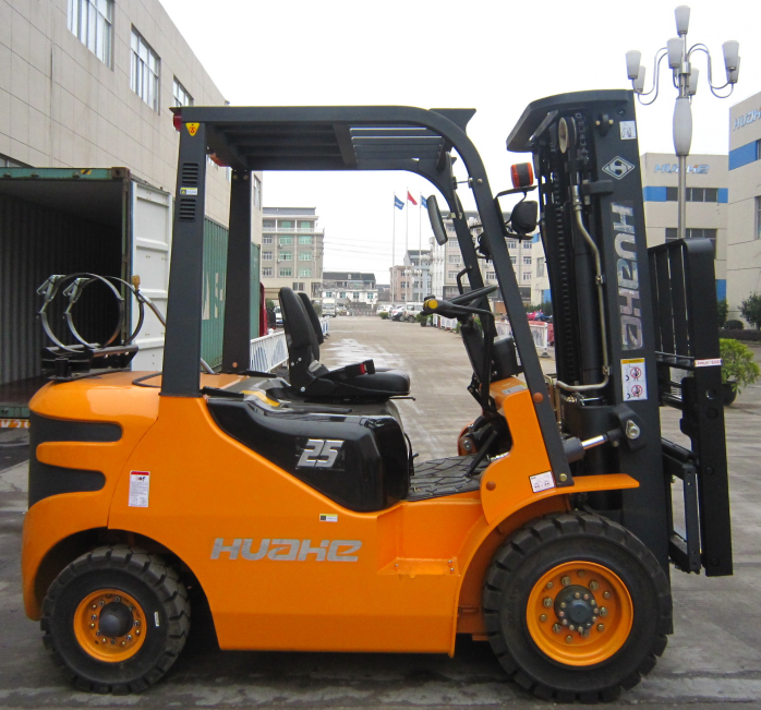 2.5T Gosolince/LPG Forklifet with Forks Positioner