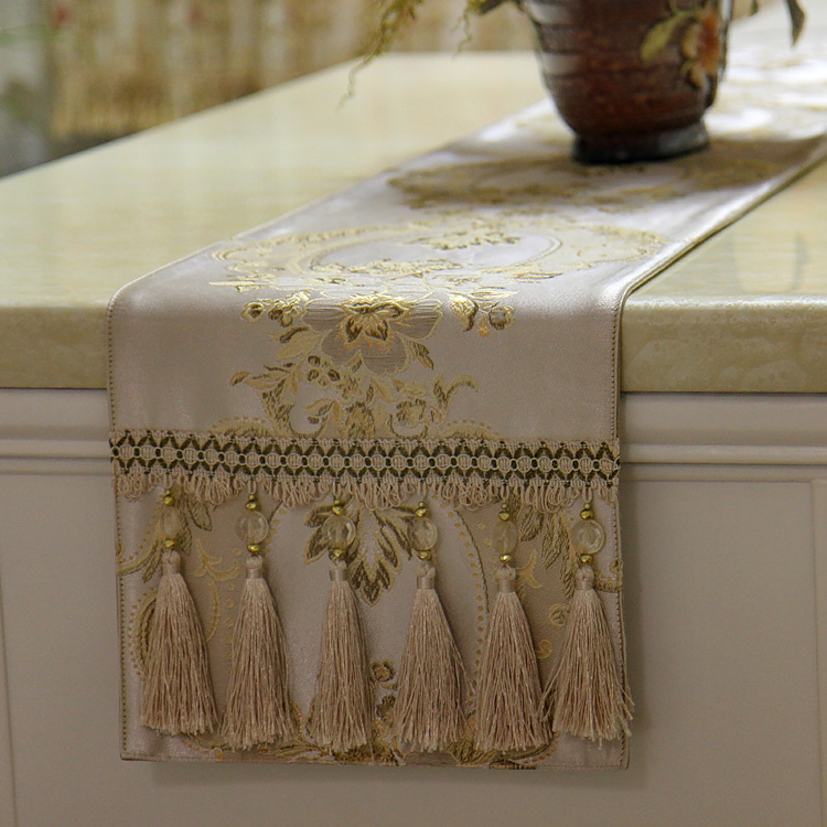 Table runner,tablerunner,jacquard table runner,line look table runner