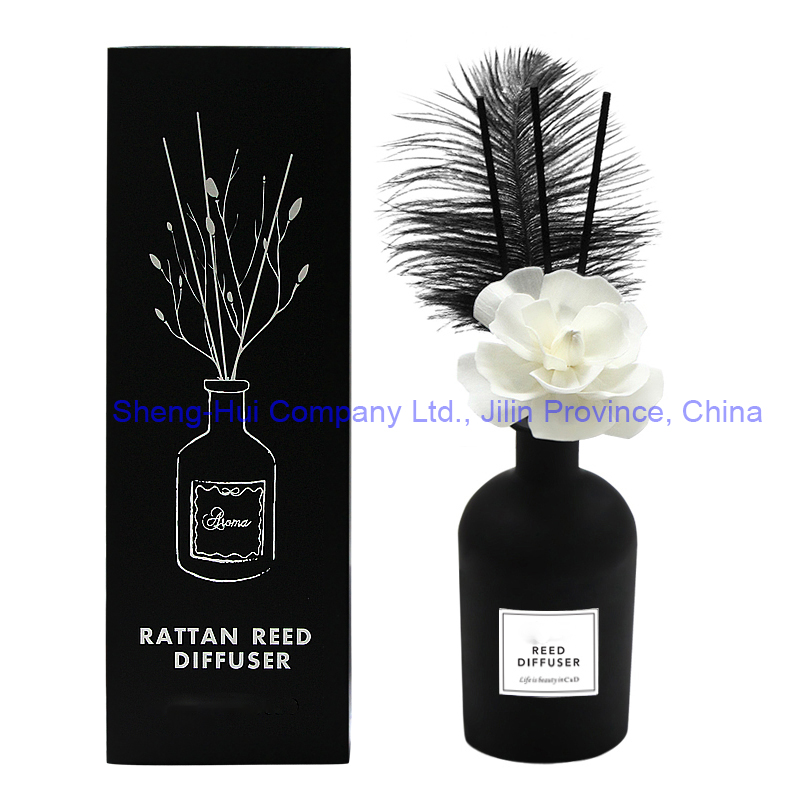 Dazzle black wish black and white feather aroma