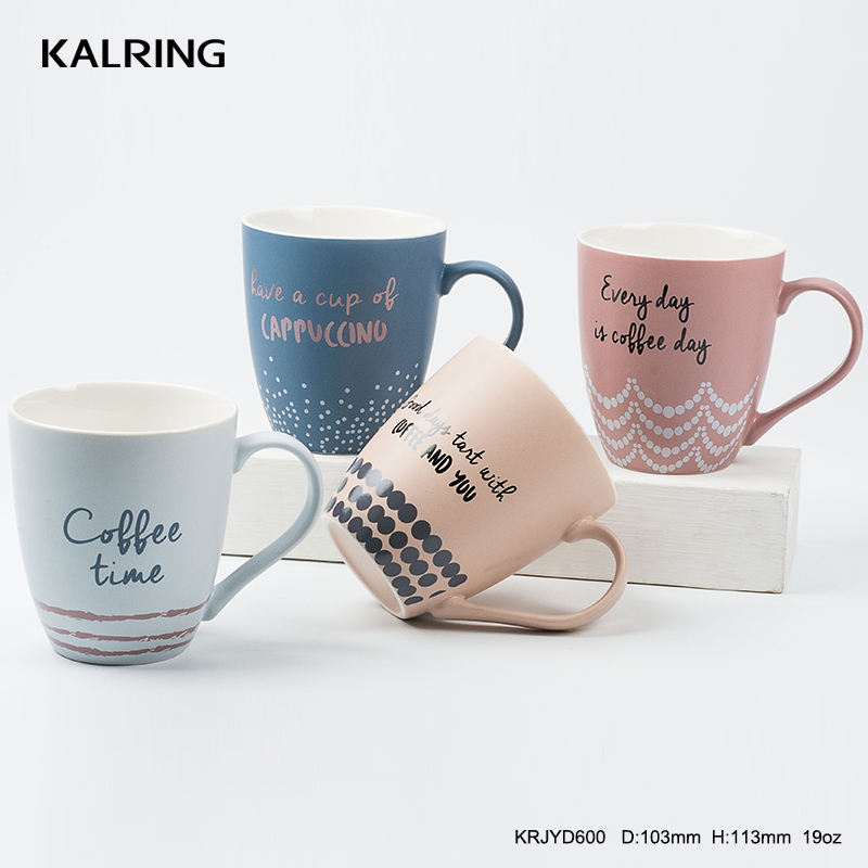 New bone china mug with two tone color glaze with cofffee design for best-selling