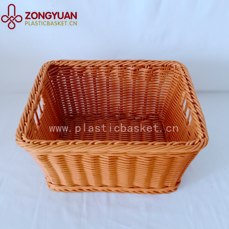 Storage basket