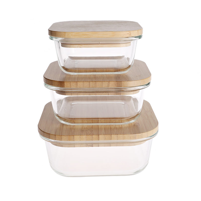 Heat resistant glass food container with bamboo lid