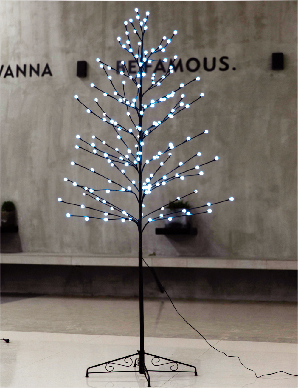 LED Frosted Ball Christmas Tree Lights