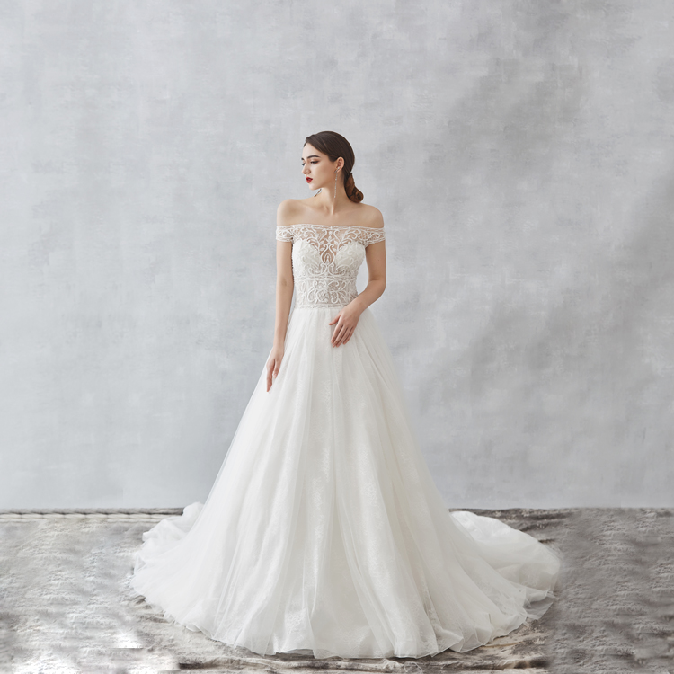 Latest fashion wedding dresses in cheap price wholesale,one-shoulder beaded wedding dress