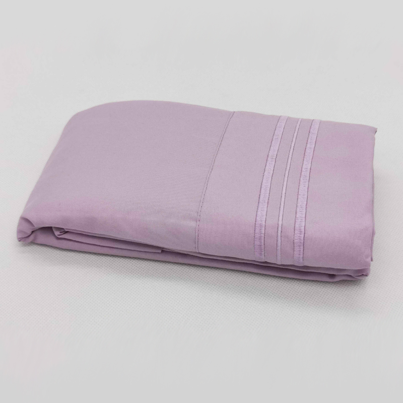 100%polyester plain color 3line embroidery pillowcase