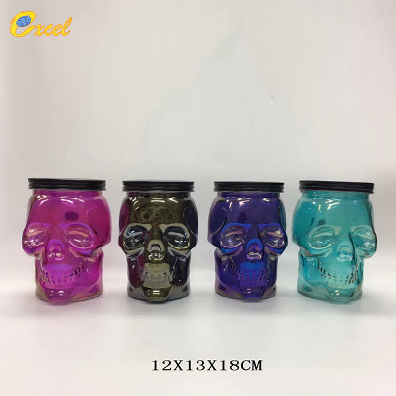 glass mason jar with metal lid