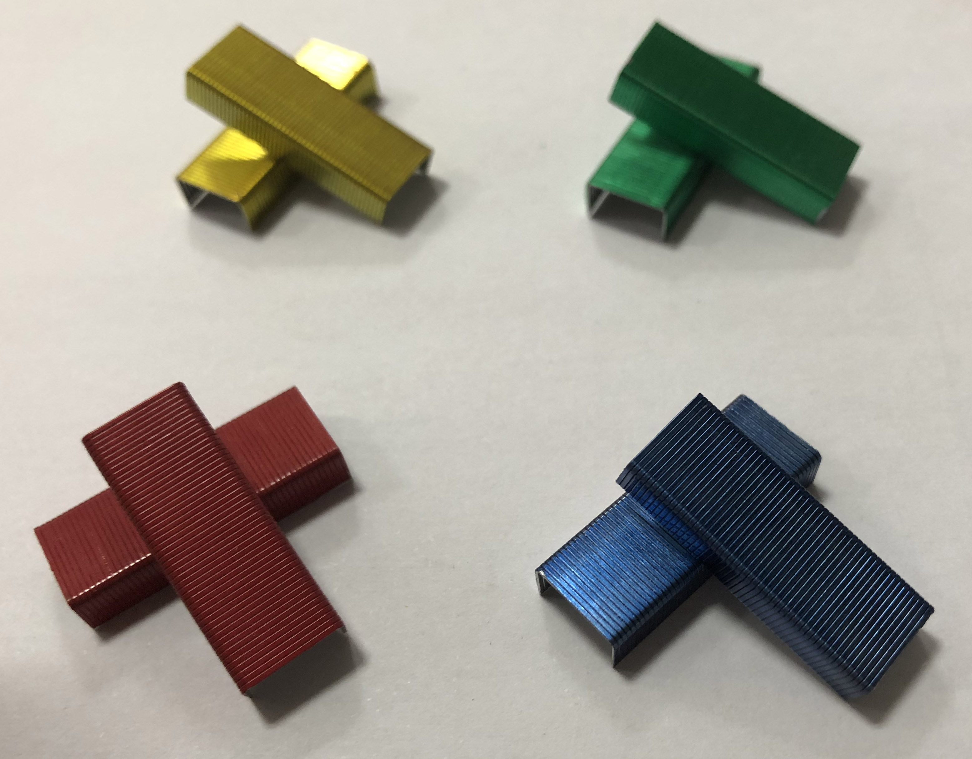 Color staple