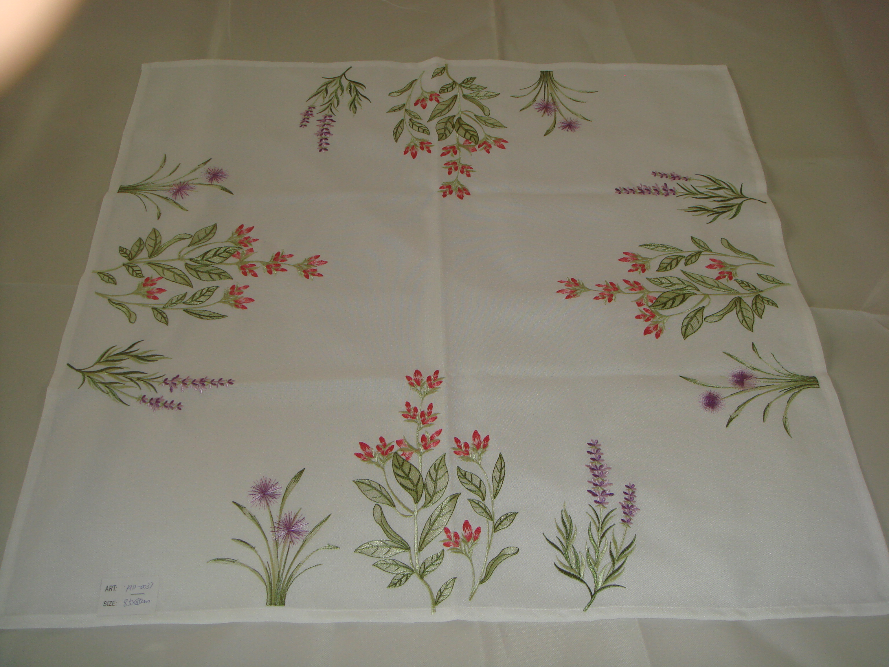 Embroidery table cloth from manufacturer