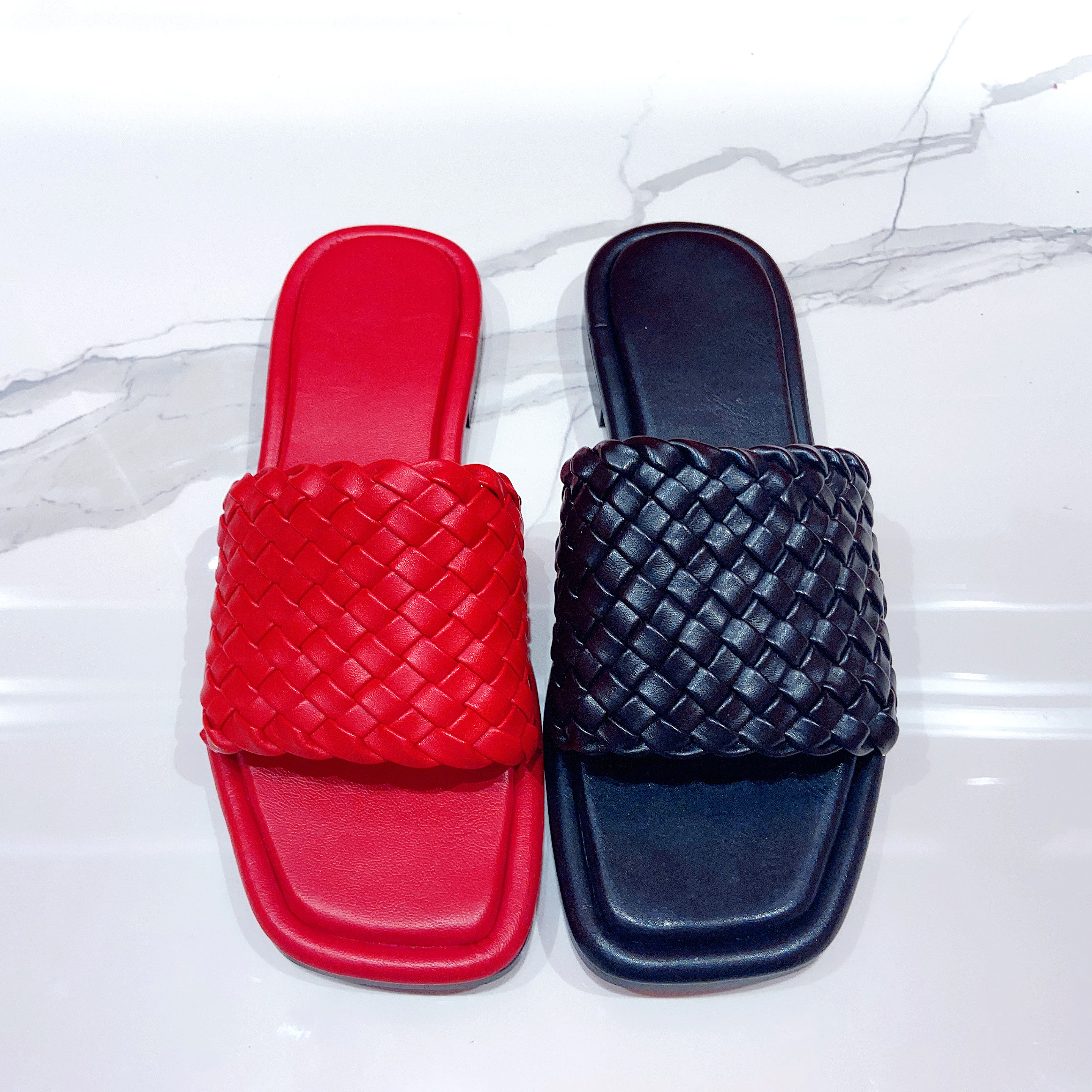 Strategy Fashion slipper