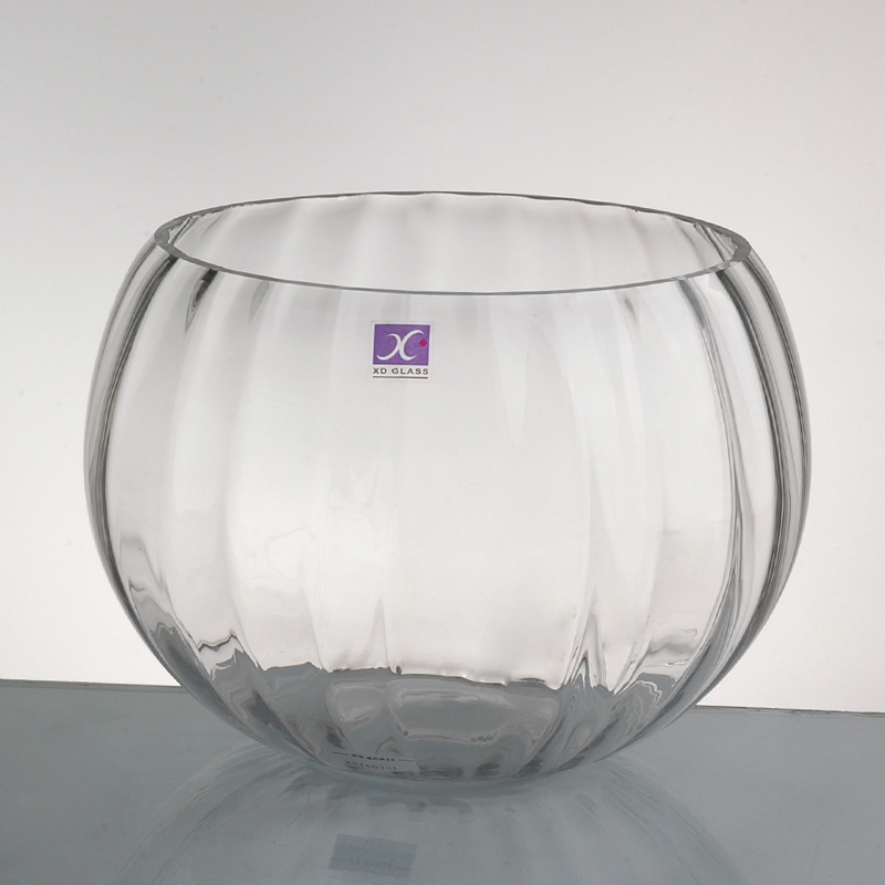 Vertical ridge cute glass fish pot-Transparent