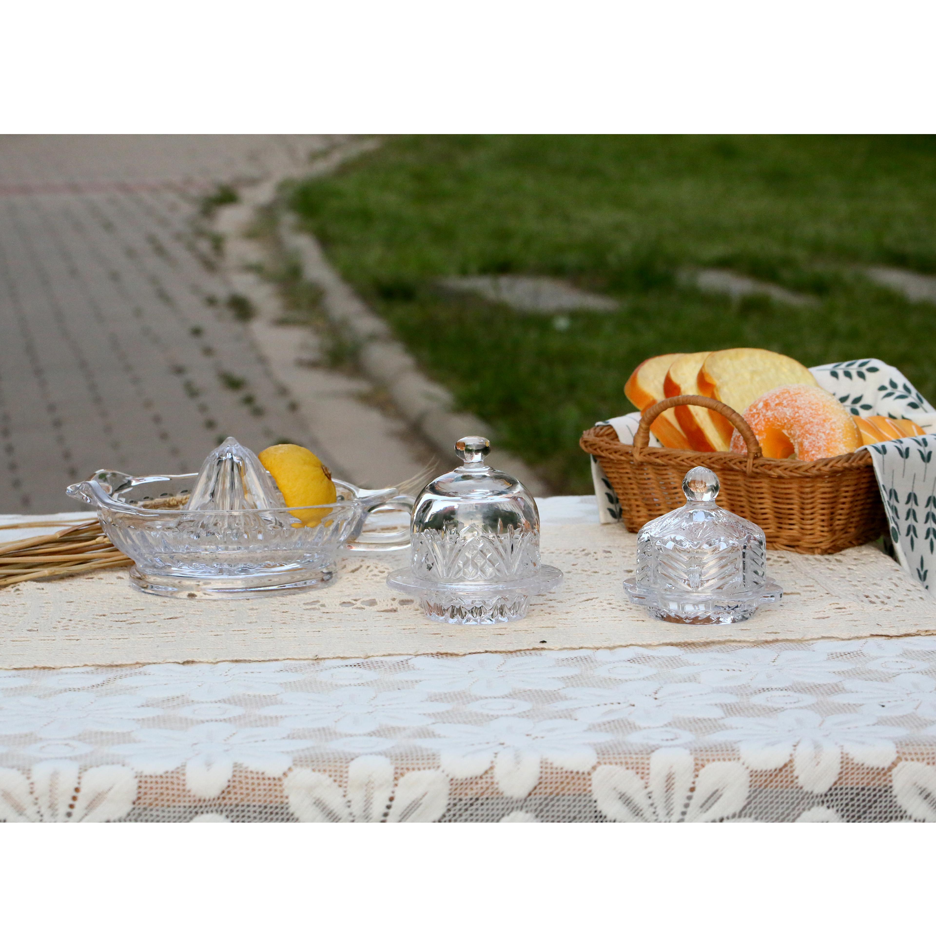 Glass Butter Dish with Handled Lid （made of glass) , diagonal stripe, Classic Covered 2-Piece Design Clear, Traditional Kitchen Accessory