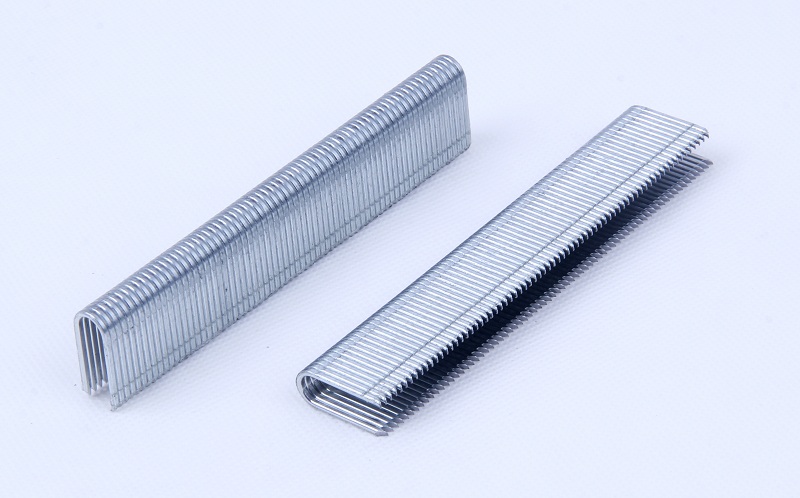 TR625 Staples