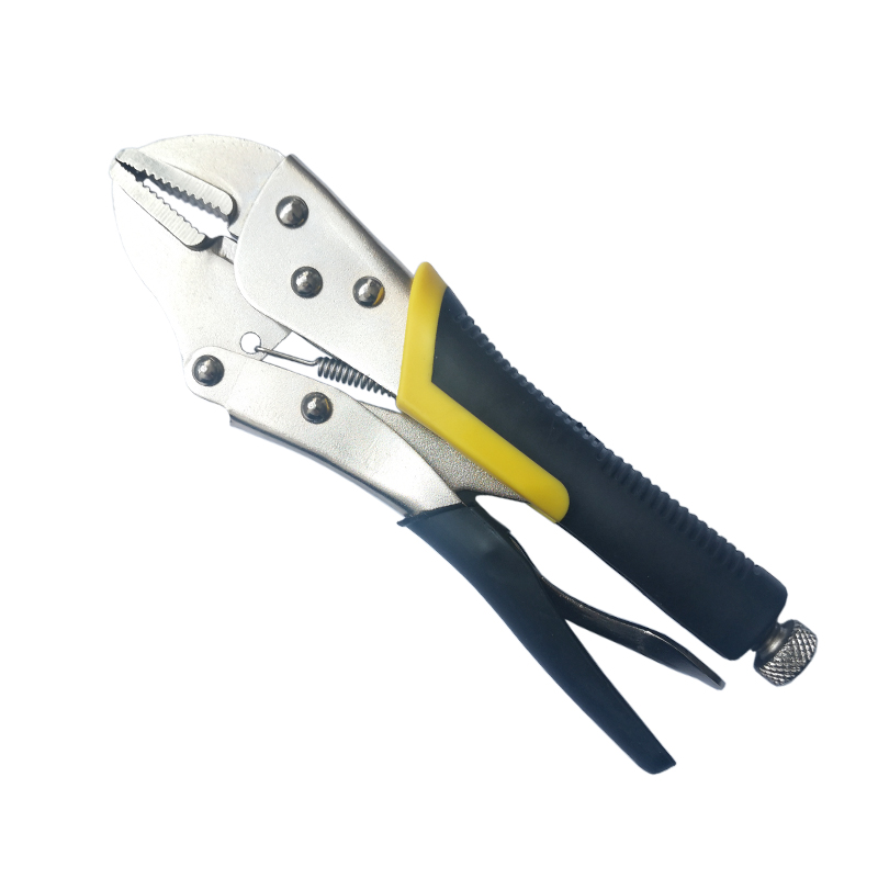 Locking plier
