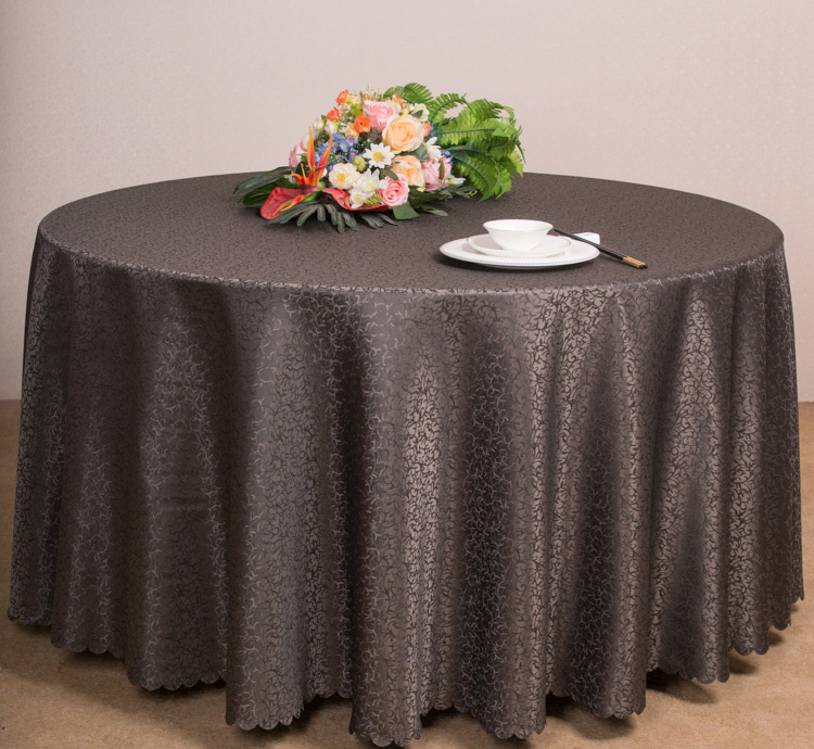 Round table cloth
