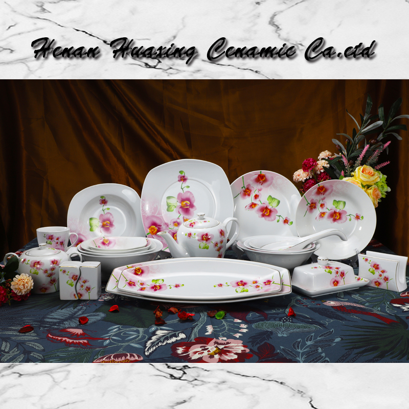 Porcelain Dinnerware Set
