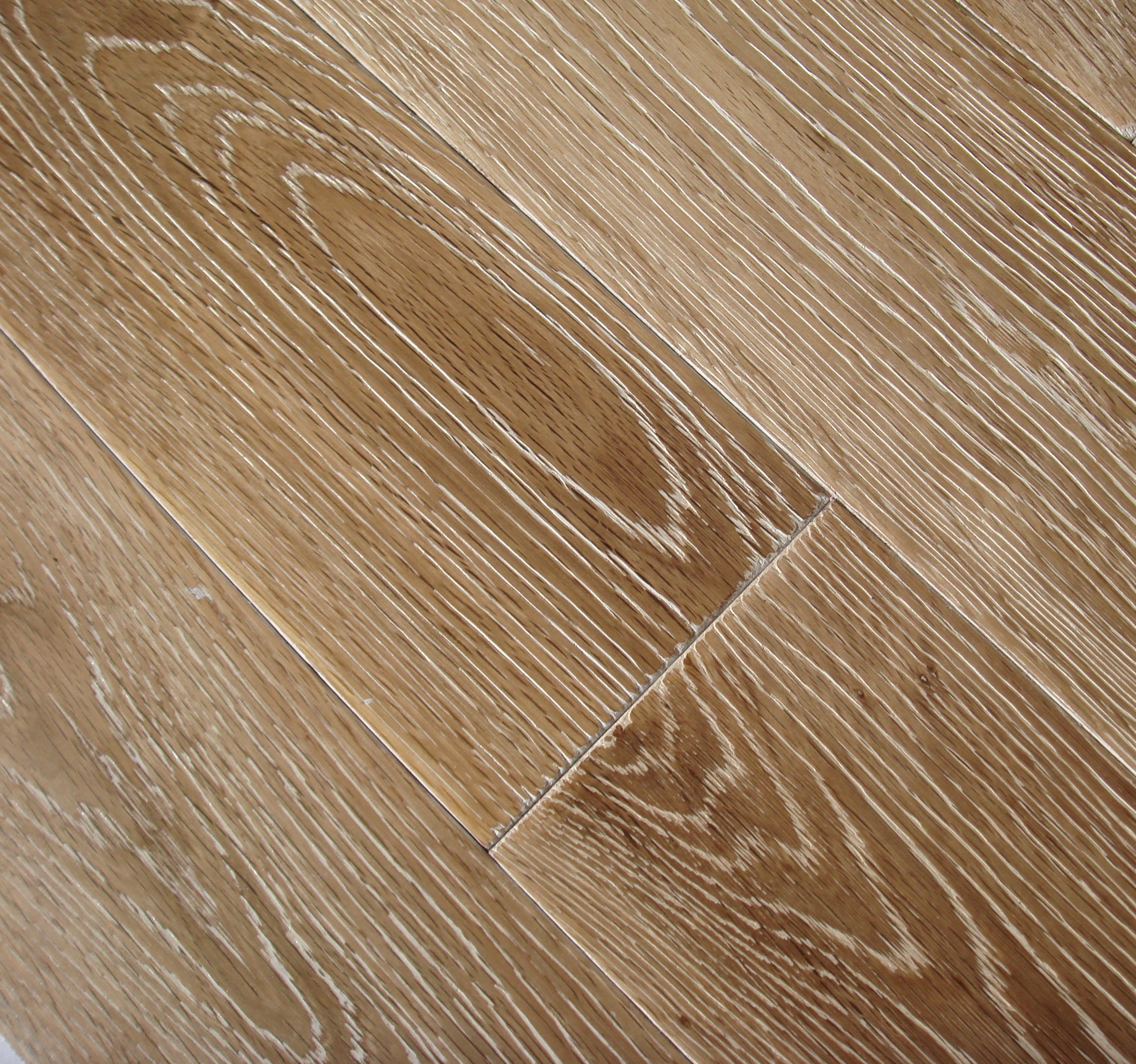 European Oak Engineered Flooring with White Washed surface and Multi layer