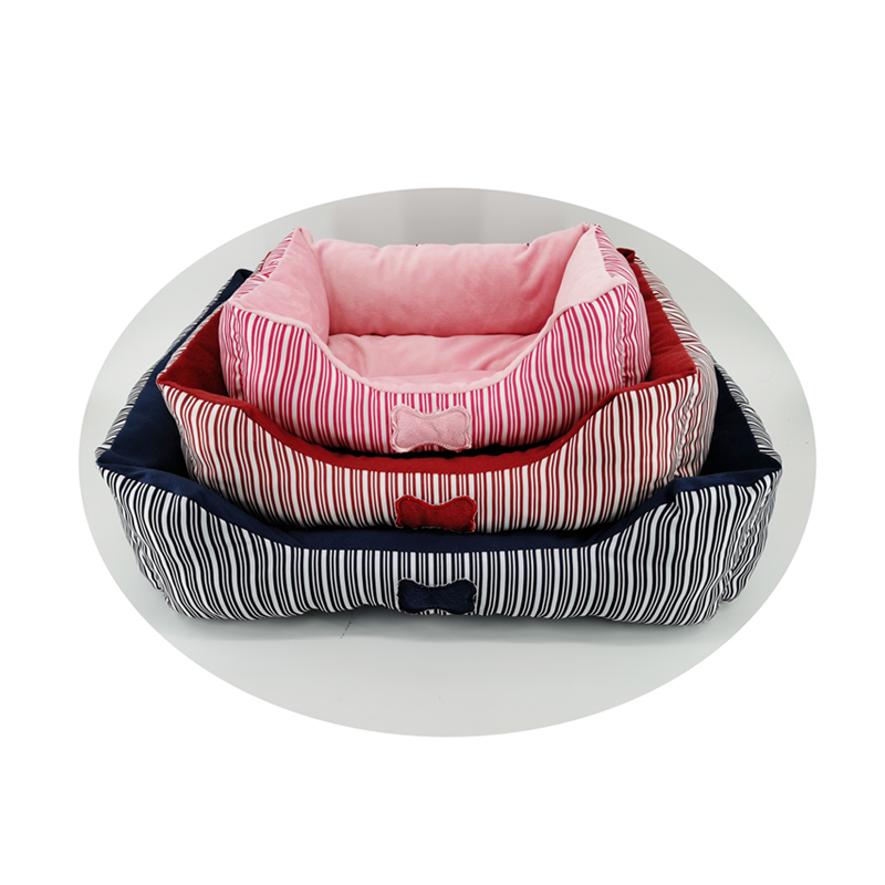 2020 new cheap multi-color plush pet dog cat bone square bed