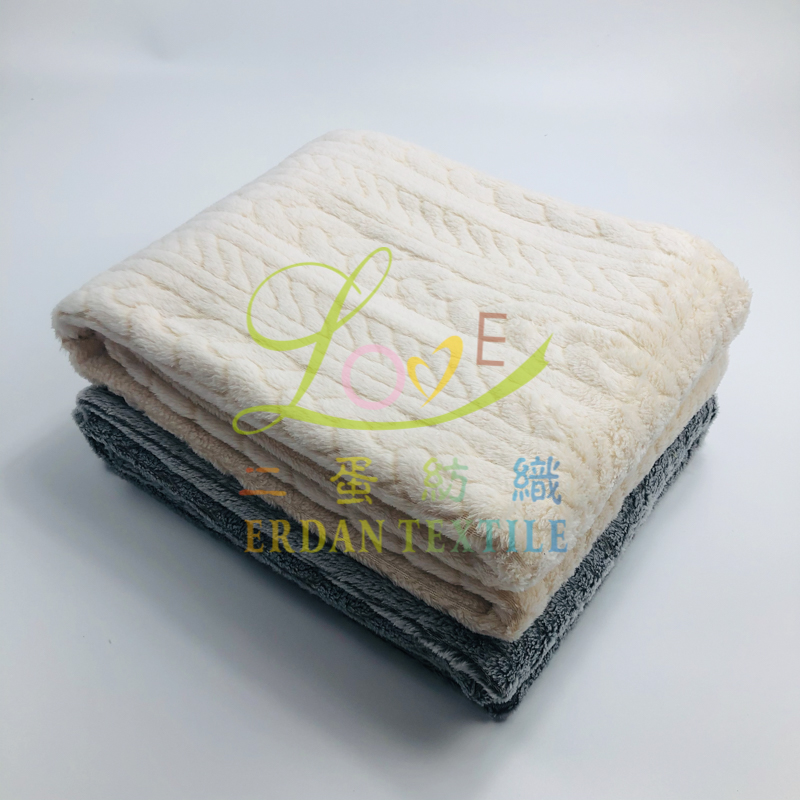 Offset coral blanket