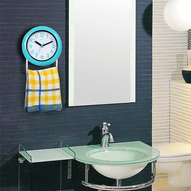 Bath clock