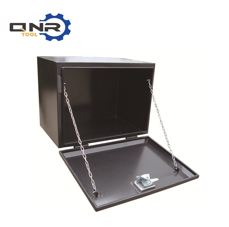 QNR Truck cabinet beneath vehicle