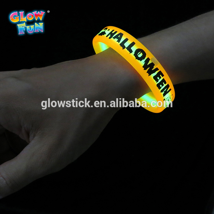 Party & Occasions: Halloween Glow Bracelet