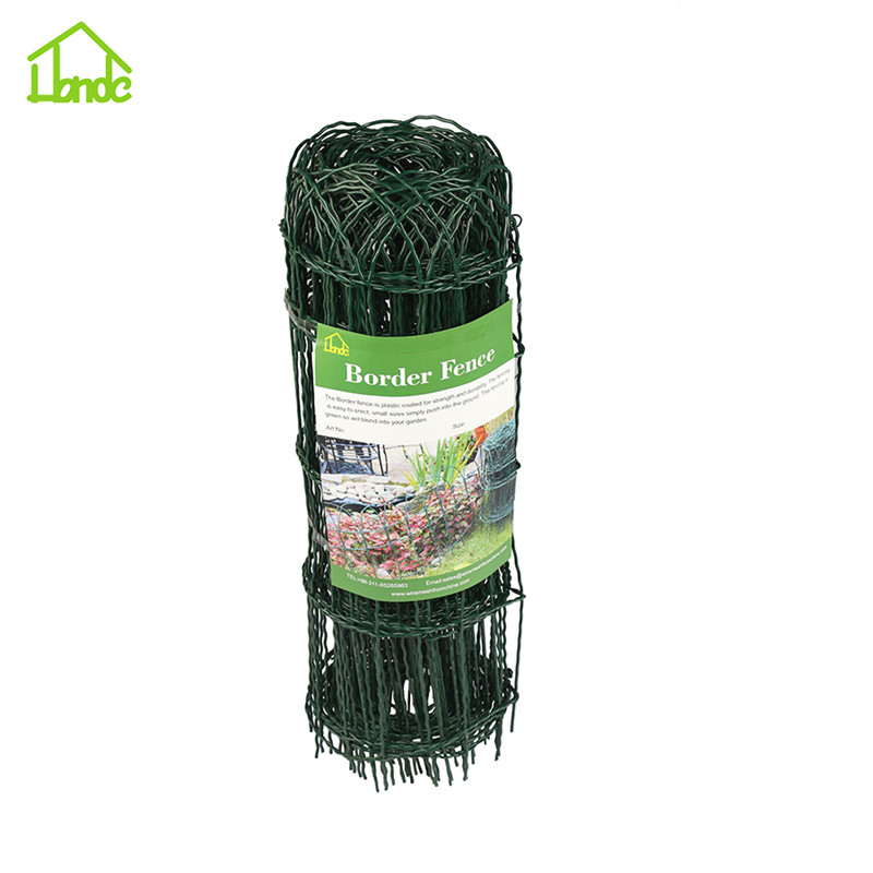Border fence plastic coated galvanized wire
