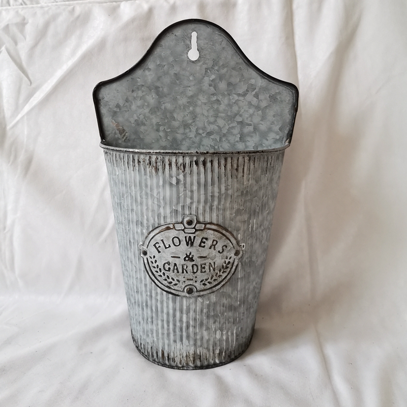 Zinc planter