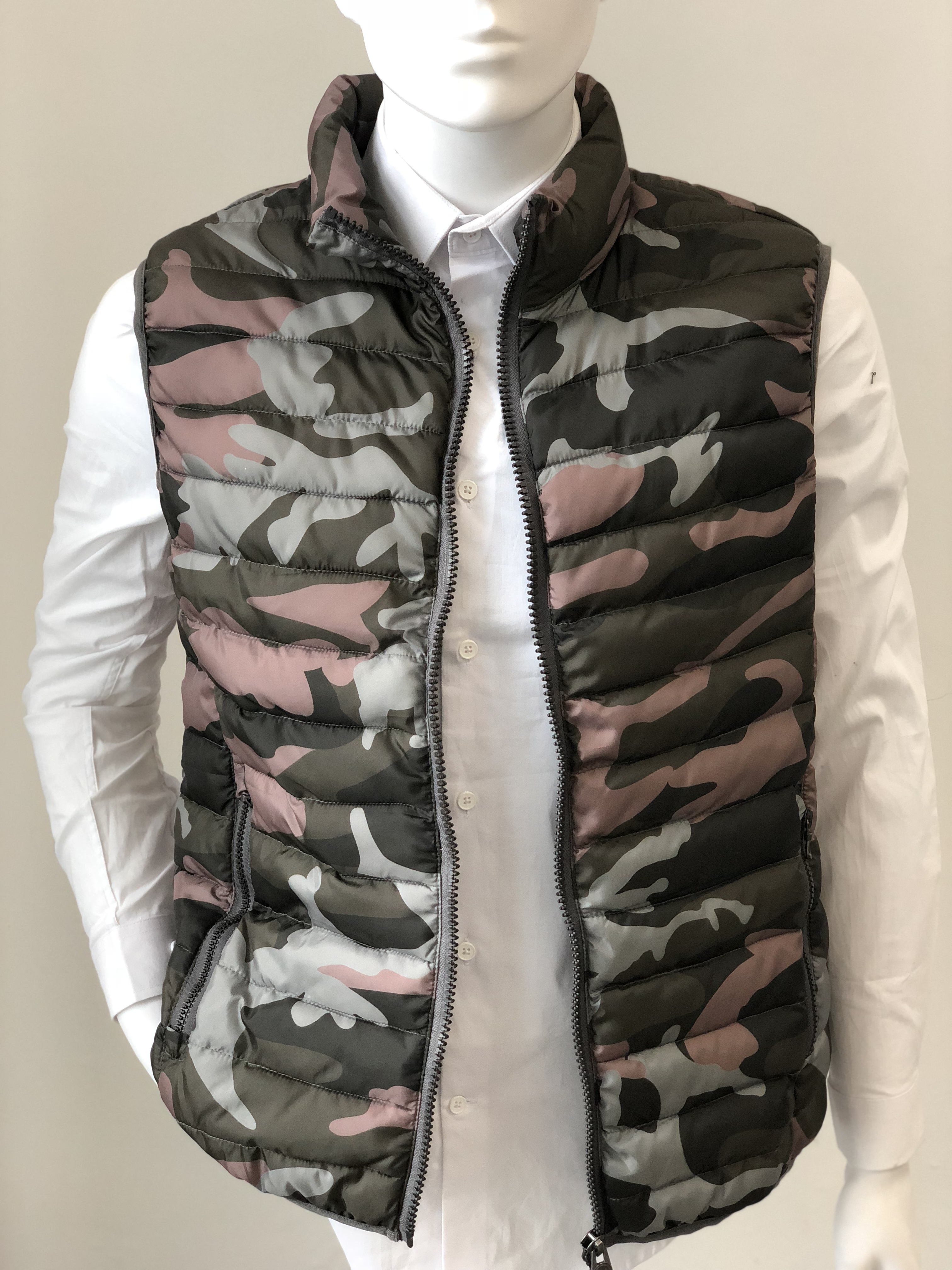 Men's vest,camouflage vest,fake down vest