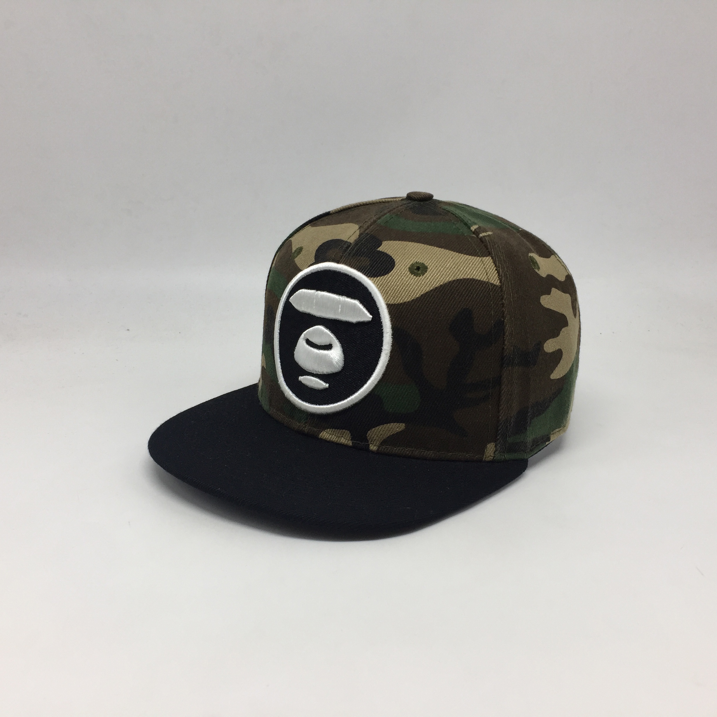 Custom fashion 6 - piece embroidered flat - brimmed baseball cap