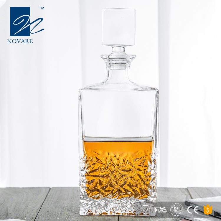 Whiskey decanter