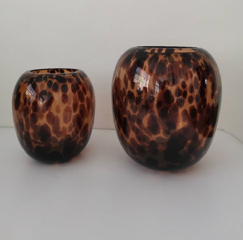 Glass vase