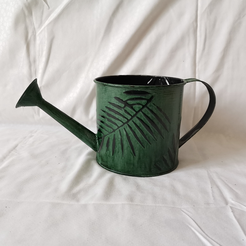 Zinc watering can